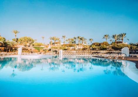 Outdoor swimming pool Hotel HL Club Playa Blanca**** Lanzarote