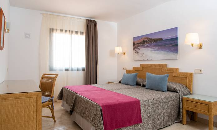 1 BEDROOM BUNGALOW HL Club Playa Blanca Hotel Lanzarote